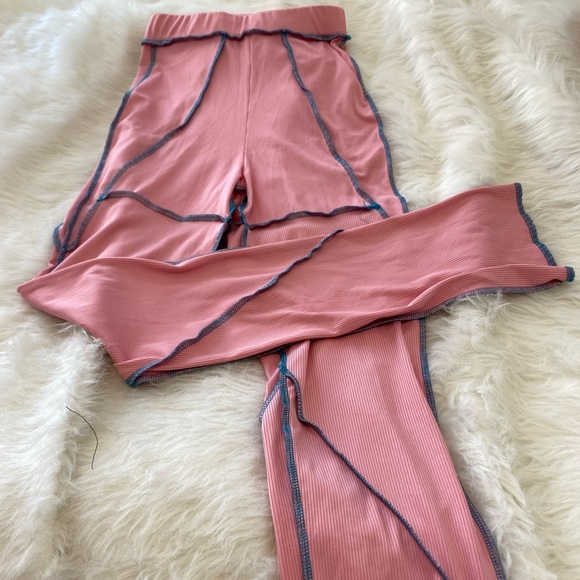 two-piece set - Picture 2 of 4